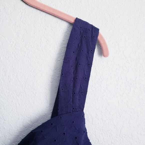 Lilly Pulitzer Cyndi Dress In Navy Blue Embroidered Fish Eyelet - Picture 4 of 11